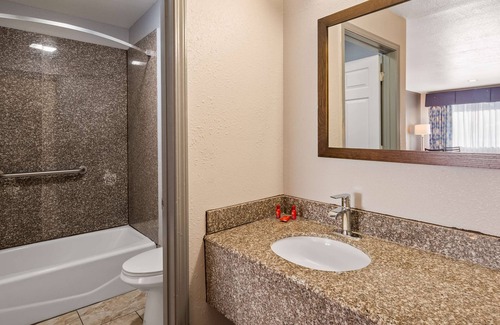 Hammond Hotel | SureStay Plus Hotel by Best Western Hammond