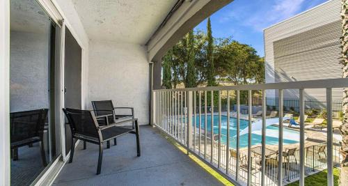 Downtown Sacramento Hotel | SureStay Plus Hotel by Best Western Sacramento North