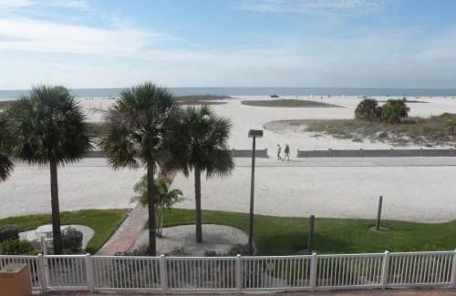 Treasure Island Apartment | Surf Beach Treasure Island Resort