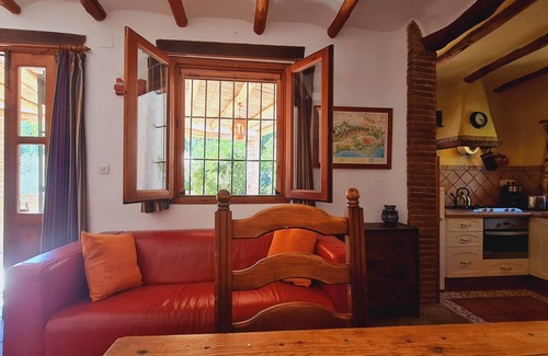 Orgiva House | Sustainable High Level Cave House, Private huge Garden Calm View Child safe Pool