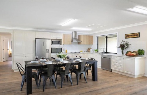 Sutton Forest House | Sutton Forest Retreat Jimmys Homestead