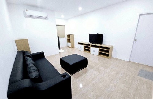 Laem Klat Resort | Suvarn Gleaw Thong Resort