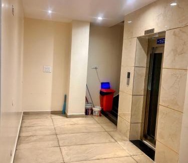 Farooq Nagar Hotel | SV Banquets And Luxury Rooms