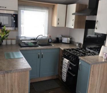 Weymouth Resort | Swan View Haven, Littlesea