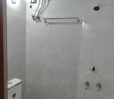 Bhongir Hotel | SWASTIK STAY AC and Non Ac Rooms