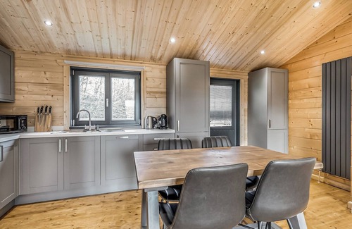 Driffield Ski Chalet | Swaythorpe Lodge (Pet)