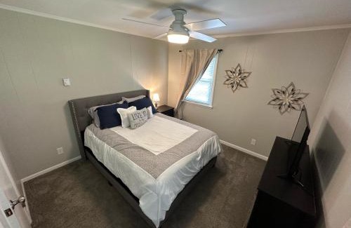 Marion Apartment | Swayzee St Suite