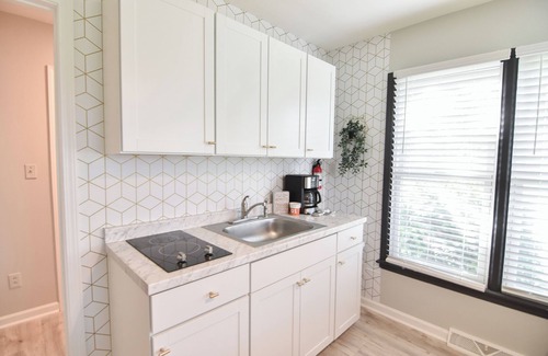 Fort Mill House | Sweet 1BR 1BA 5 min to lake 20 min to downtown CLTn