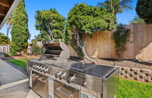 Clairemont Mesa East House | Sweet Escape - Family Retreat - Vibrant - Spa