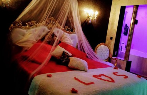 Val de Briey Hotel | Sweet Love,Love Hôtel