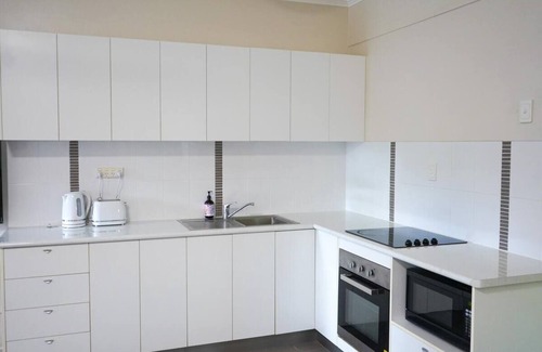 Mundingburra Apartment | Sweet & Tidy 2BRM 1BATH apartment in Mundingburra