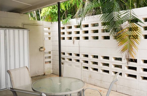 Mundingburra Apartment | Sweet & Tidy 2BRM 1BATH apartment in Mundingburra