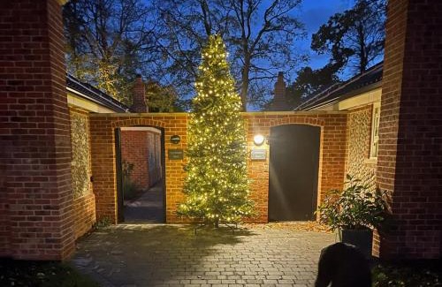 Holt House | Sycamore Barn - Holt