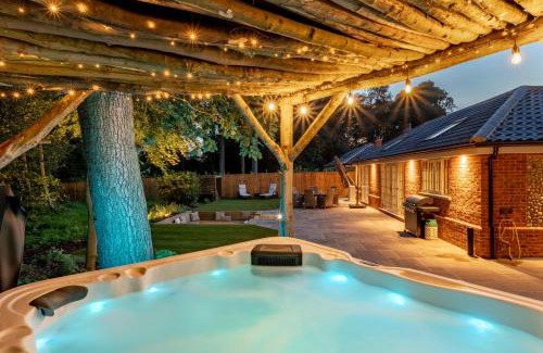 Holt House | Sycamore Barn - Holt