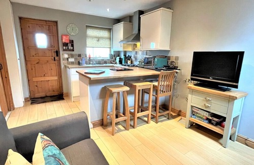 Ingleton House | t Jasmine Cottage Ingleton