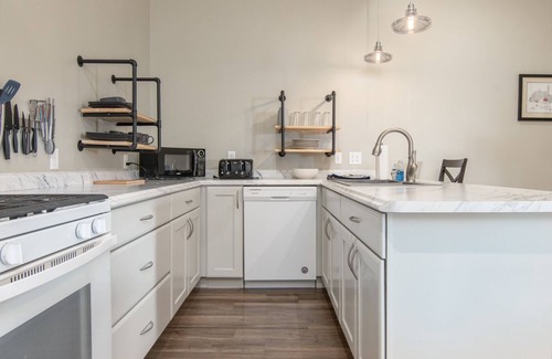 Madeline Island Condo | T West Lodging