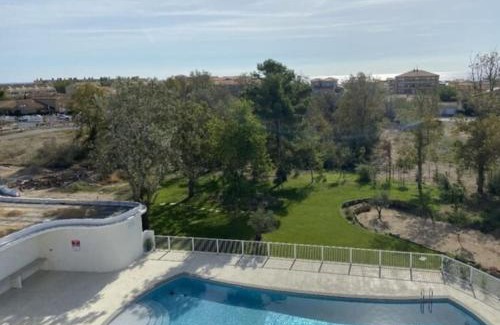 Serignan Apartment | T2 neuf + piscine, 5 mn à pied des plages