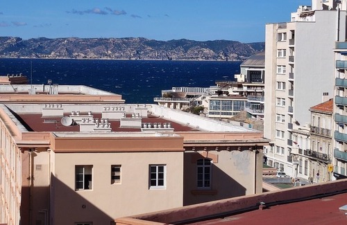 Le Pharo Apartment | T2 on the corniche with balcony