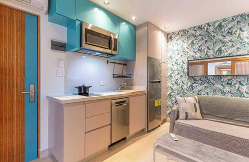 San Anton Apartment | T3 Suite with balcony and kitchen in the center