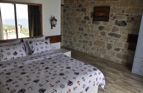 Karaburun Hotel | Taş Avlu Butik Otel