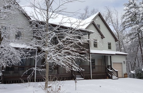 Pickens House | Table Rock Condo