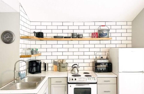 Sunrise Beach Cabin | Tackle Box 21- Boat Slip, Kayaks, Fire Pit