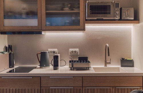 Tingaki Villa | TAF Beach Villas with Tesla