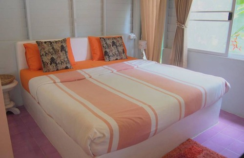 Doem Bang Hotel | Tahjeen River Home