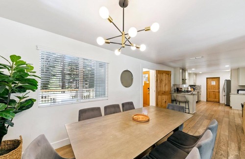 North Upper Truckee House | Tahoe Spa Cabin: Private Sauna and Hot Tub, Game Room, Pet Friendly