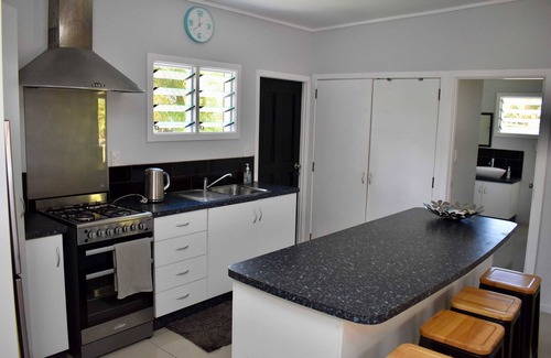 Muri House | Tai and Tetes - Style and Comfort with pool