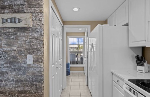 Suwannee Condo | Tailin’ Reds Suwannee Gulf Condo. Private Boat Slip. Building 1 Unit 102