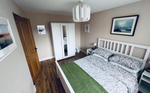 Carnlough Apartment | Tailte Trá