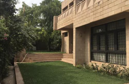 Agra Other | Taj Waves - Poolside Tent in a Peaceful Retreat