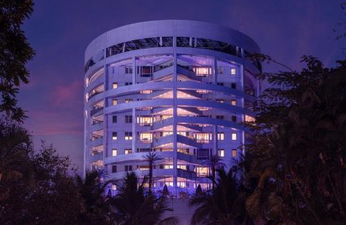 Wellington Pier Apartment | Taj Wellington Mews, Mumbai