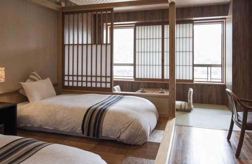 Atsumi House | Takamiya Bettei KUON