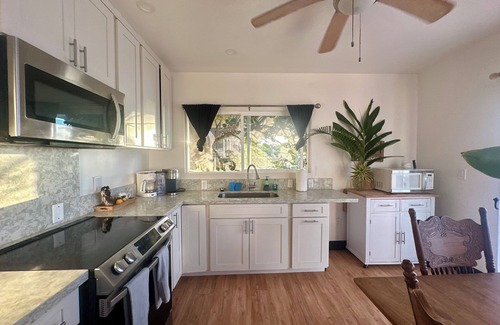 Pupukea House | Take A Break & a Breathe at Rocky Point