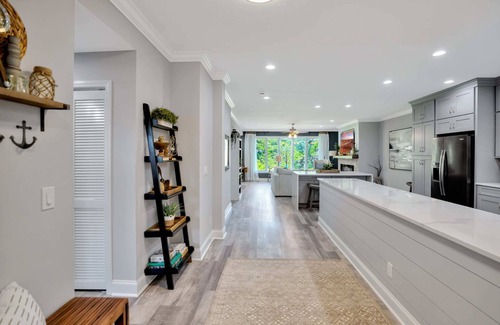 Salem Condo | Tall Ship 304 in Keowee Key