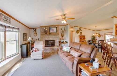 Fountain House | Tallman Lake Access Family-Friendly Home with Dock!