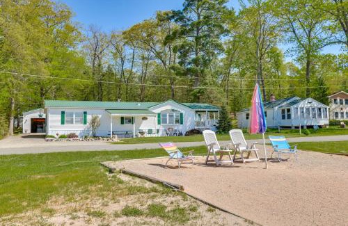 Fountain House | Tallman Lake Access Family-Friendly Home with Dock!