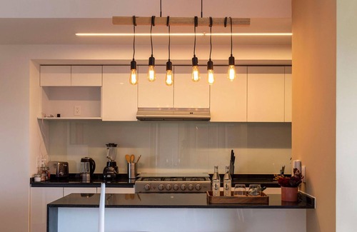 Hipodromo Condesa Apartment | Taman by Kukun Summar