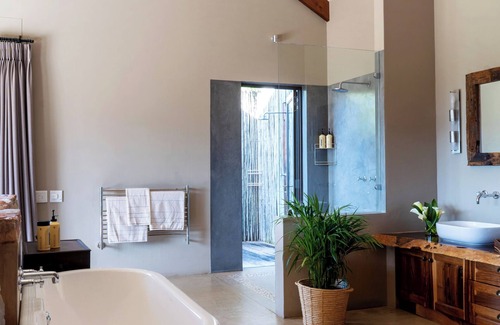 Keurboomstrand Bed & Breakfast | Tamodi Lodge and Stables