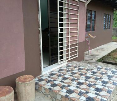 Kampung Petai Bubus House | Tamu Homestay KT