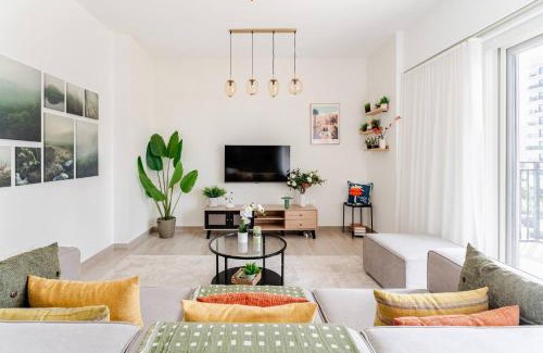 Abu Dhabi Apartment | Tangerine Haven on Yas Island