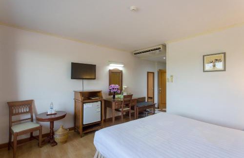 Fang Hotel | Tangerine Ville Hotel