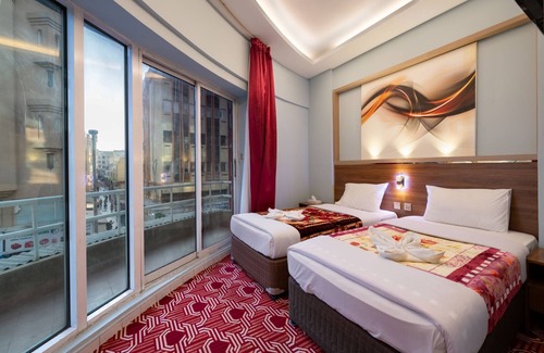 Al Sabkha Hotel | Tanha Hotel