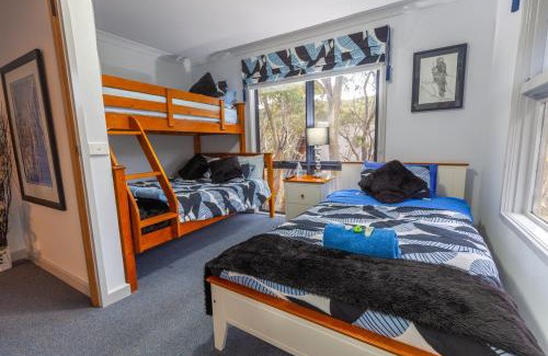 Baw Baw Village Cabin | Tanjil Creek Lodge