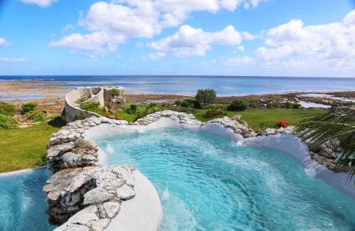 Green Hill Resort | Tanna Evergreen Resort & Tours