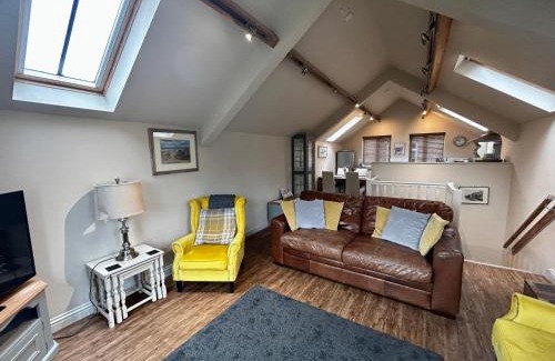 Whixley House | Tanyard Barn - North Yorkshire