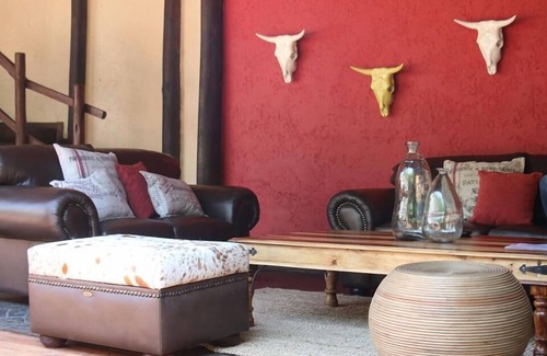 Ghanzi Cabin | Tautona Lodge