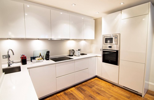 St. Pancras Apartment | Tavistock Place Apartments